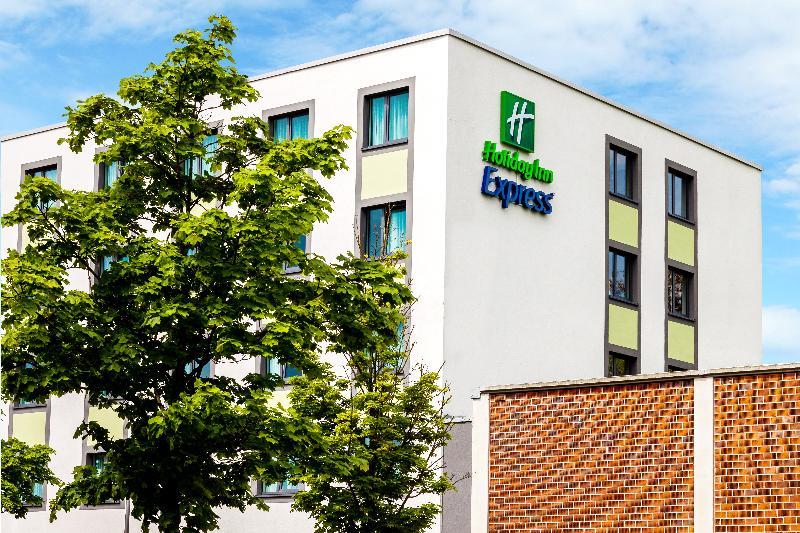 Holiday Inn Express Augsburg, An Ihg Hotel Exterior photo